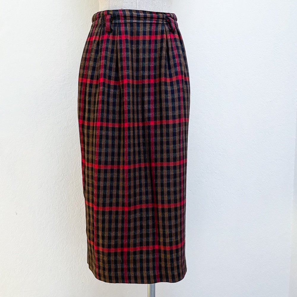 Vintage 1970s Plaid Midi Skirt with pockets